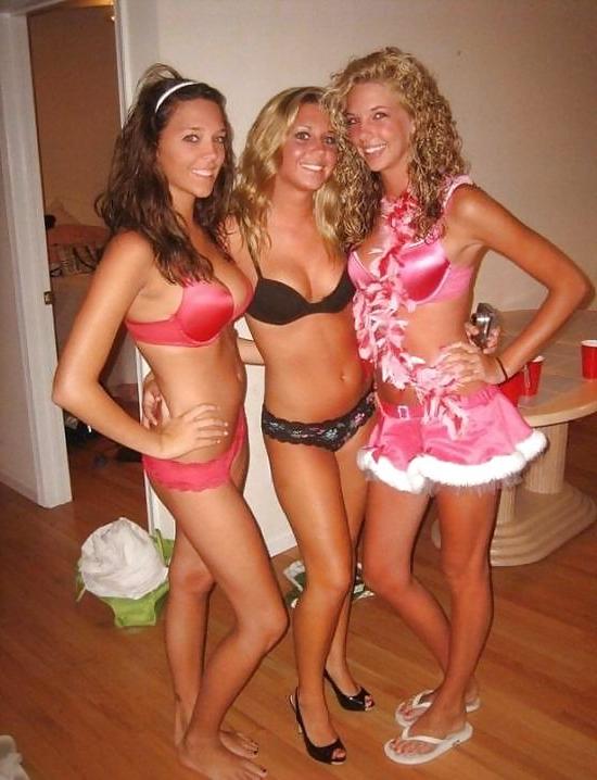 10P Amateur Studens - Sexy Party Girls in the Hottest Club Vol.1