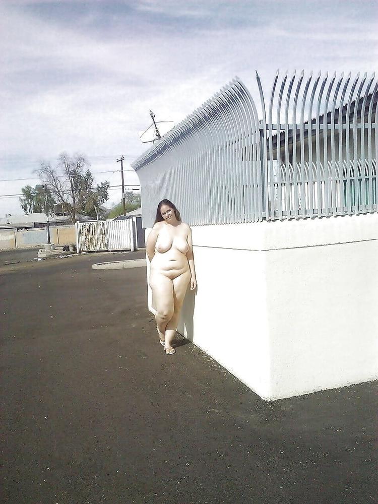 25P Amateur In USA (022) Unknown girl are nude in public &amp; work