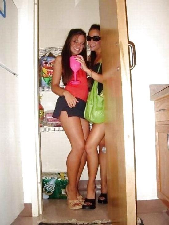 10P Amateur Studens - Sexy Party Girls in the Hottest Club Vol.2