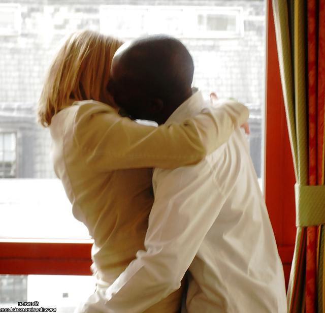 25P Interracial Kissing #3