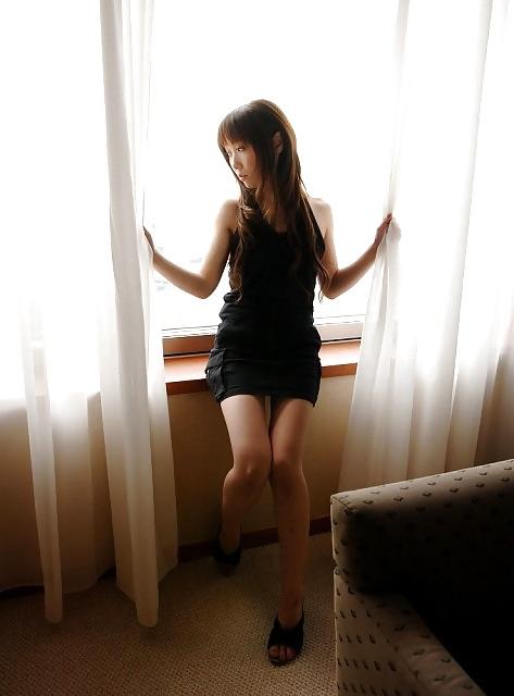 25P Amateur-manami in the hotel room