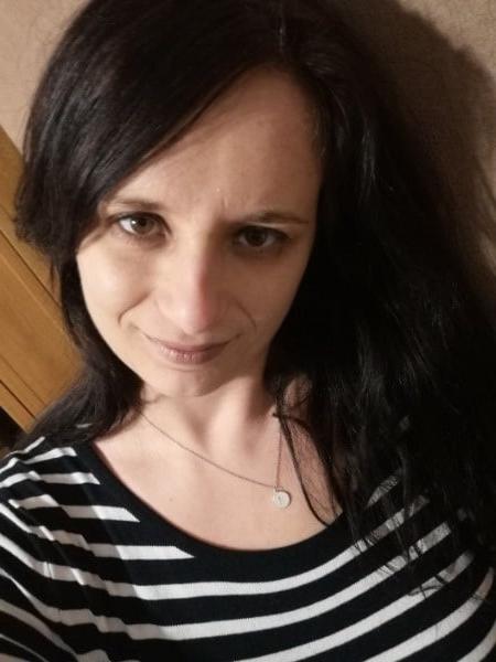 24P Ania 36 Merzhausen - Polish busty amateur in Germany.