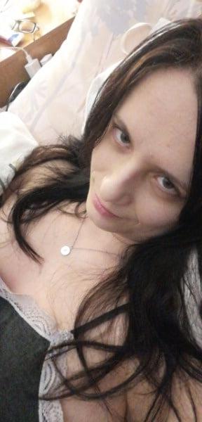 24P Ania 36 Merzhausen - Polish busty amateur in Germany.