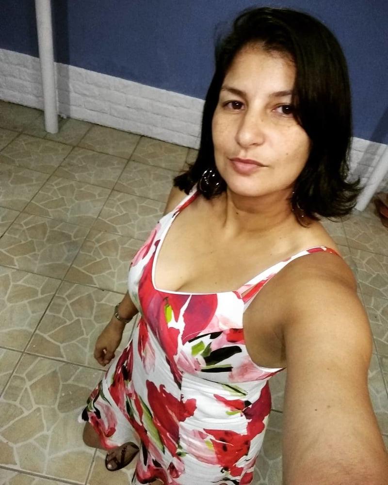 8P Amateur Milf Carmen 50y (cum &amp; comment)
