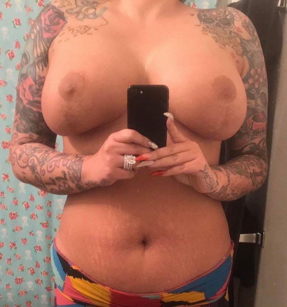 18P Amateur-MILF