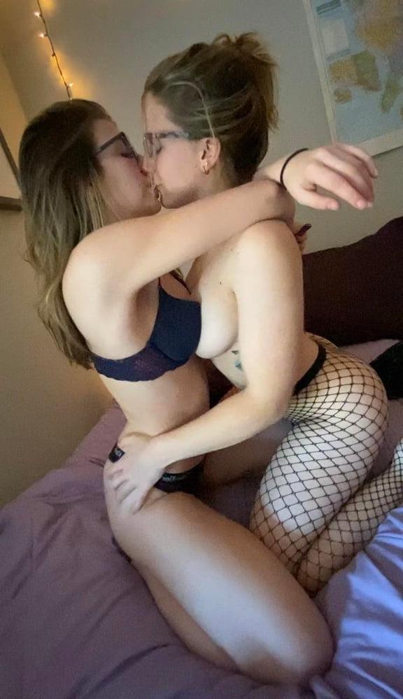 25P lesbian