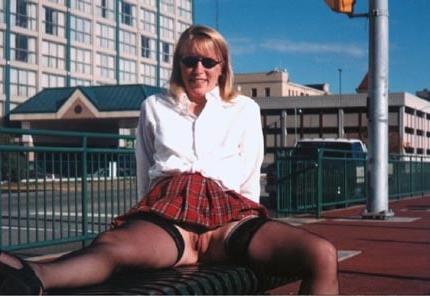 25P amateur milf