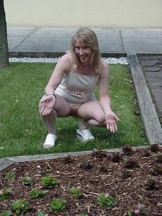25P amateur milf