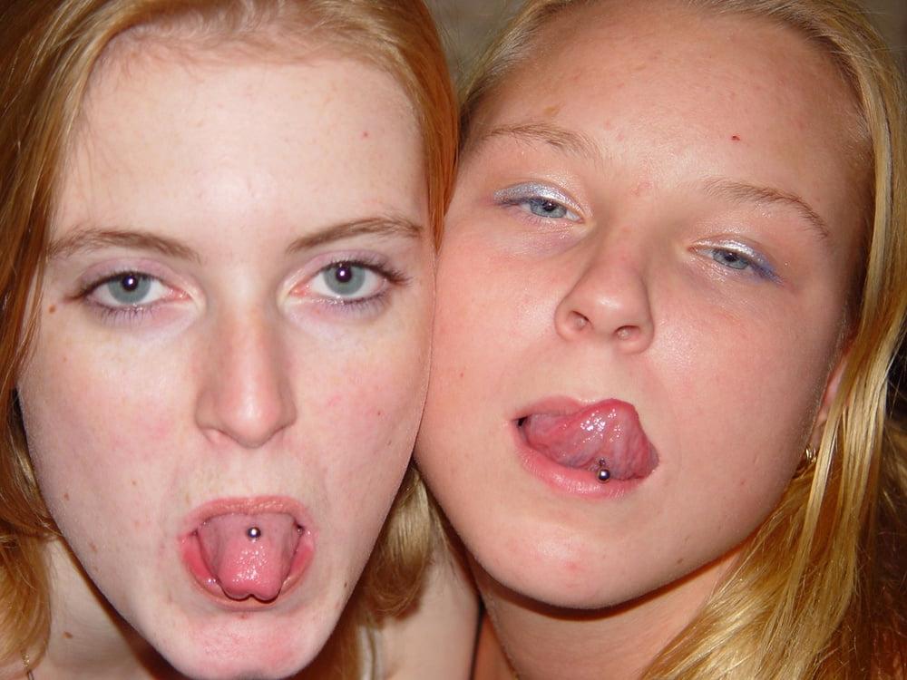 25P 2 dutch girls going dutch