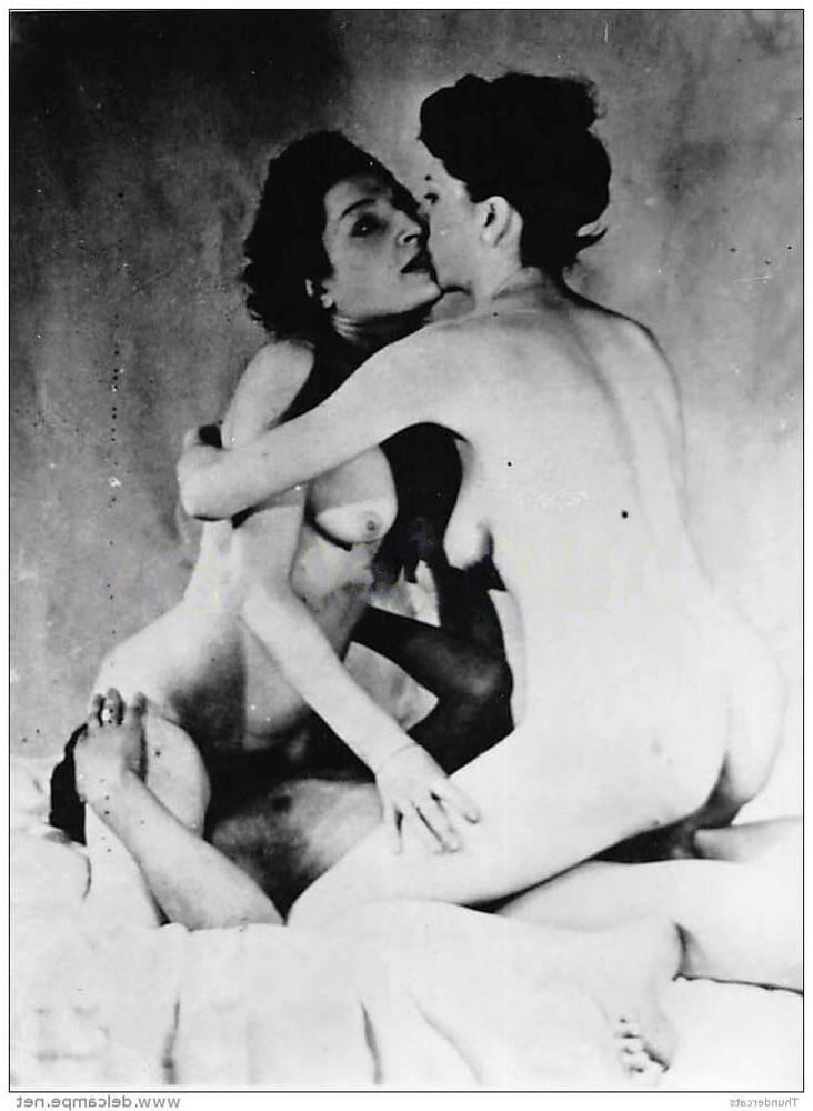 15P 1940s ffm threesome 2