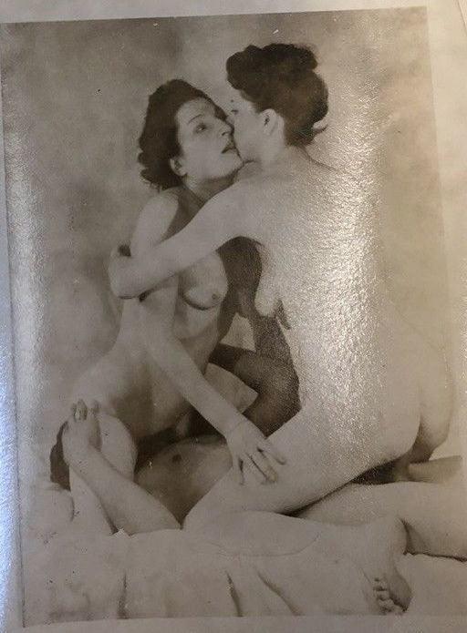 15P 1940s ffm threesome 2
