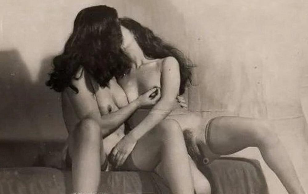 13P 1950s lesbians