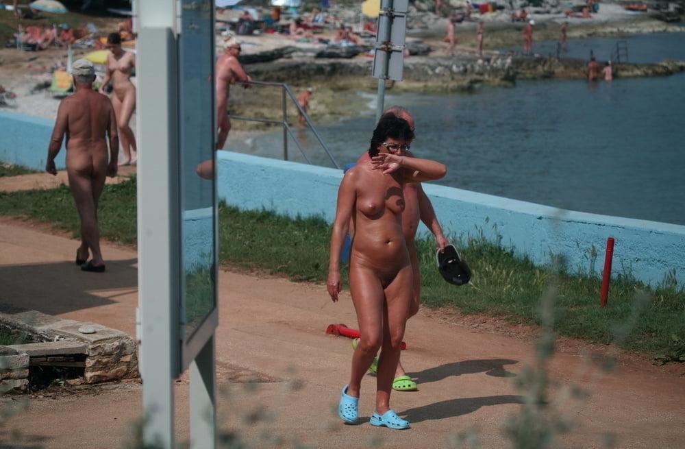 25P Amateur MILF Mix 65