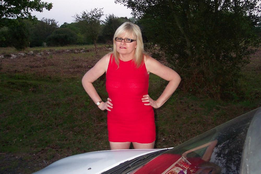 14P UK Amateur Slut Milf Samantha 27