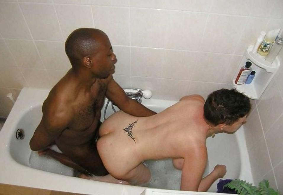25P BLACKS FUCKING WHITE WOMAN 19