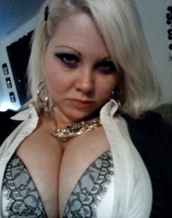 12P Big Titty Snow Bunny Loves BBC