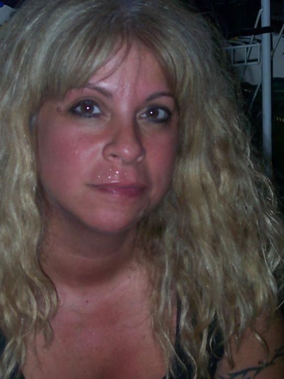 10P Statenwife loves black cock
