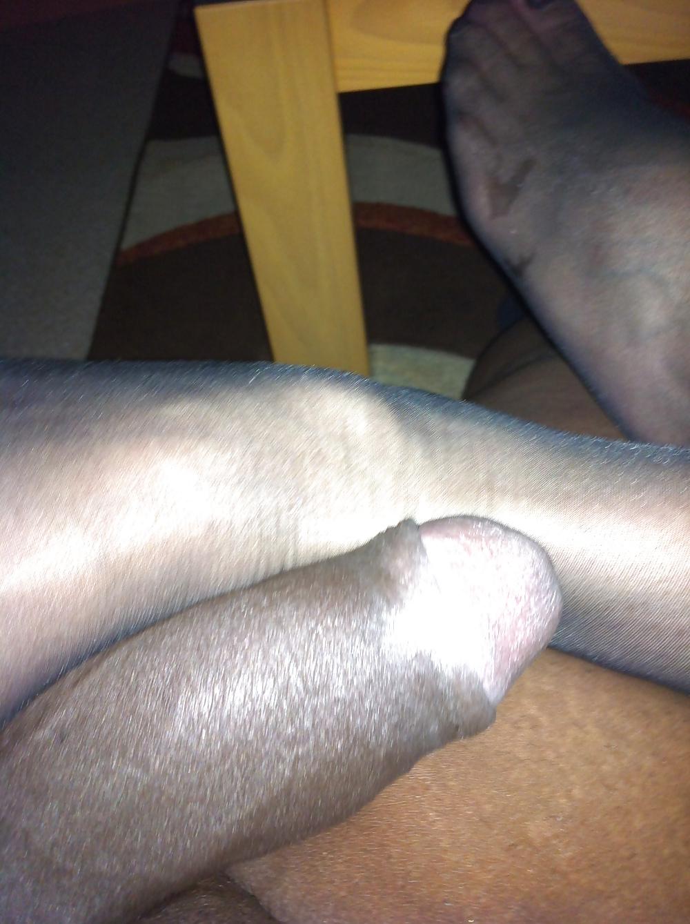 7P Stocking feet footys cock play
