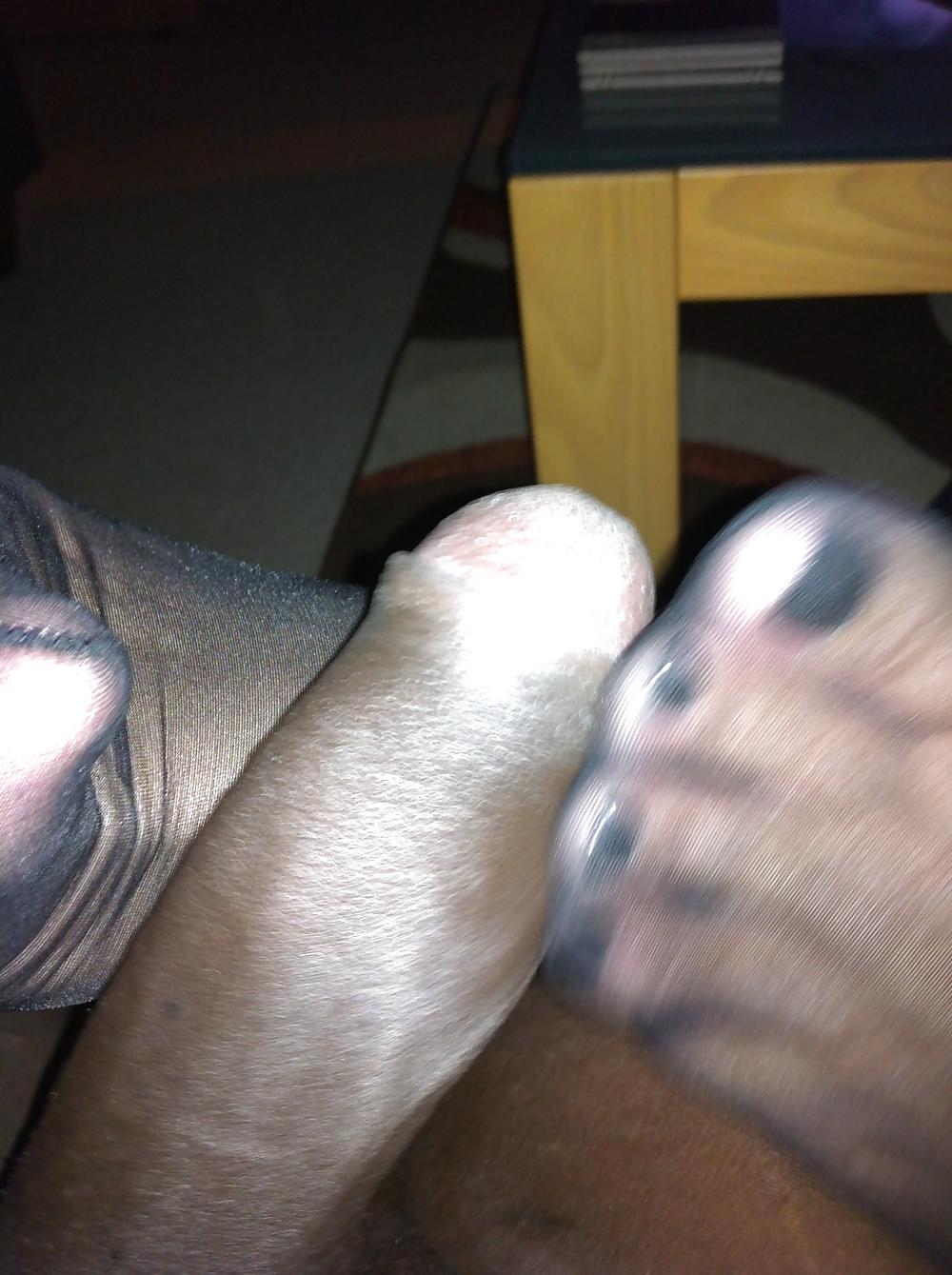 7P Stocking feet footys cock play