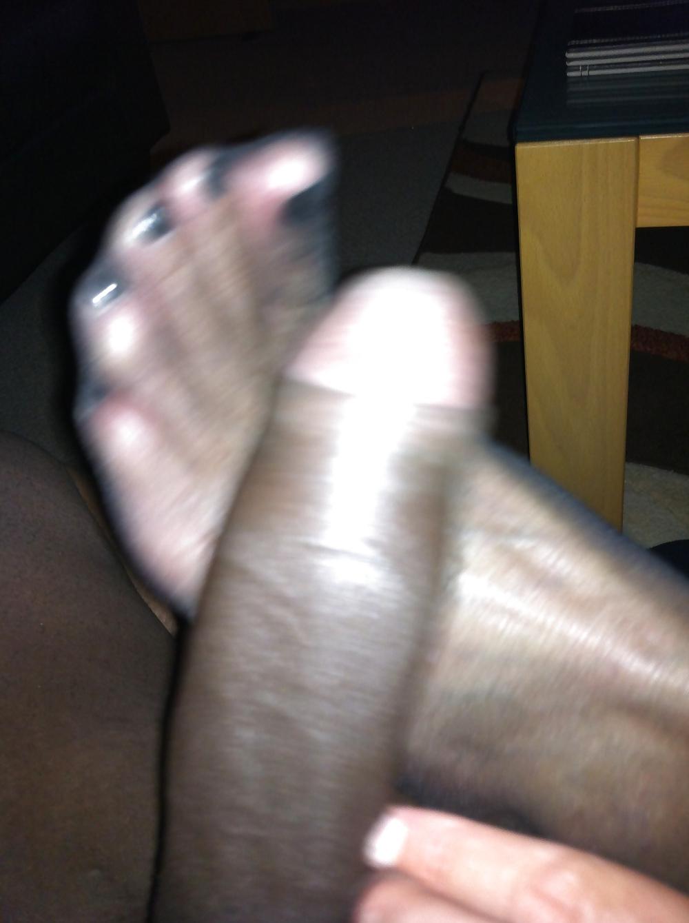 7P Stocking feet footys cock play