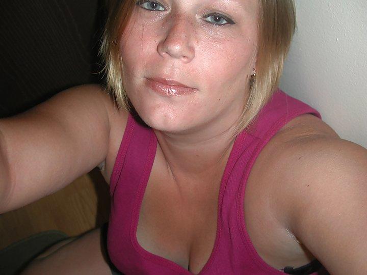 10P Tweetygirl