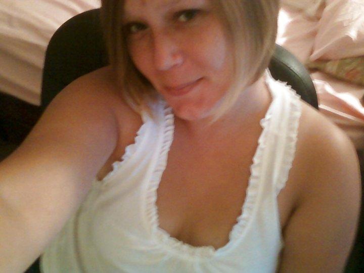 10P Tweetygirl