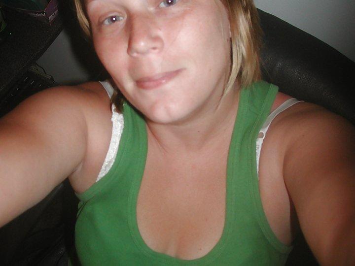 10P Tweetygirl