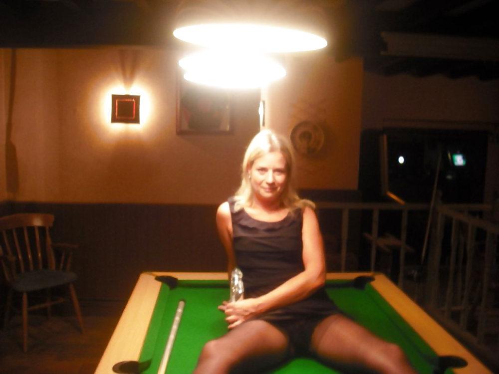 25P UK Amateur Milf Vanessa Simmonds