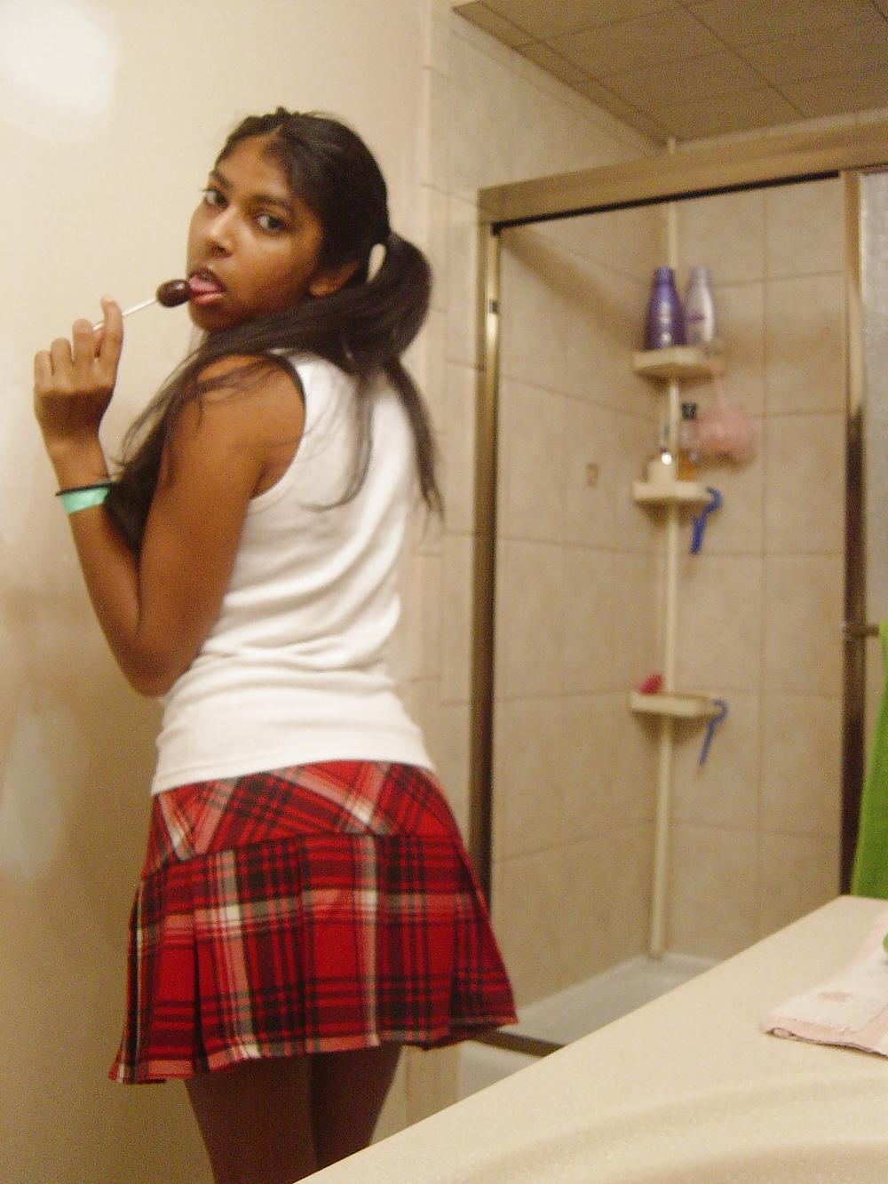 15P Indian Girl HOT!!!