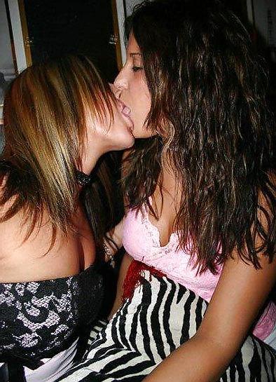 25P Lesbian Teen Girls Erotica 2 By twistedworlds