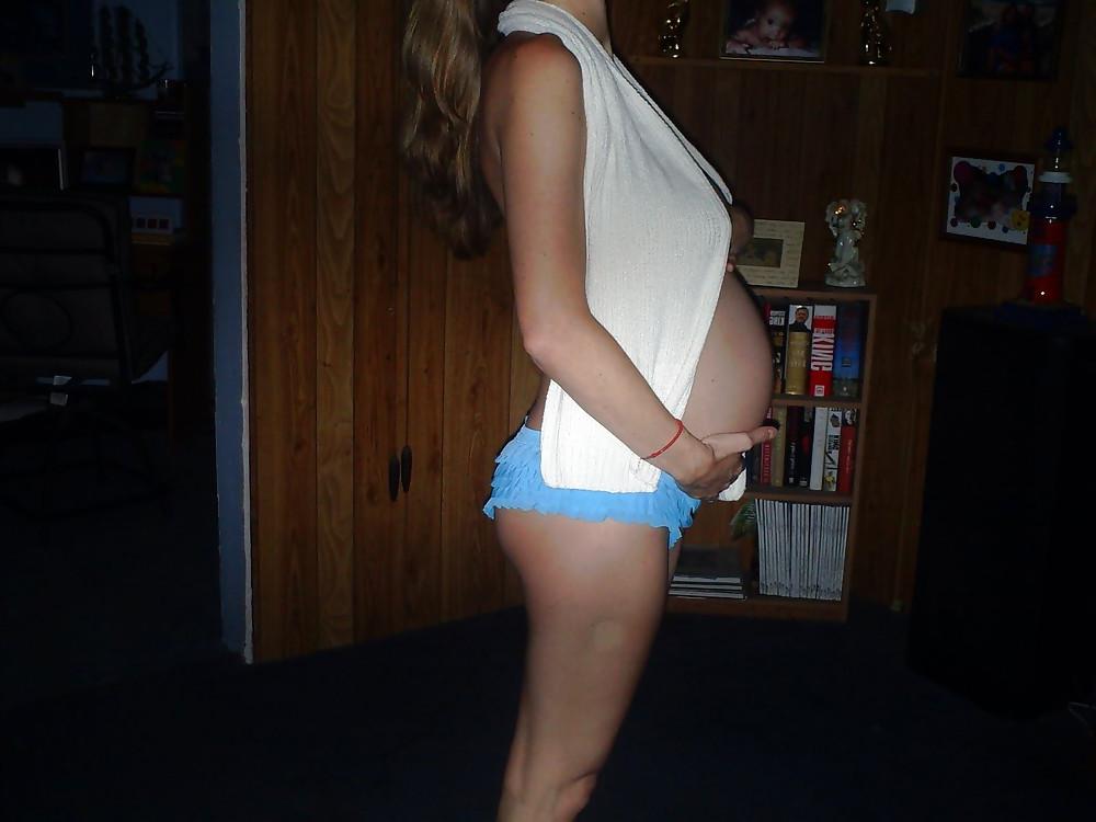 25P Preg Slut Wice Knocked Up By BBC
