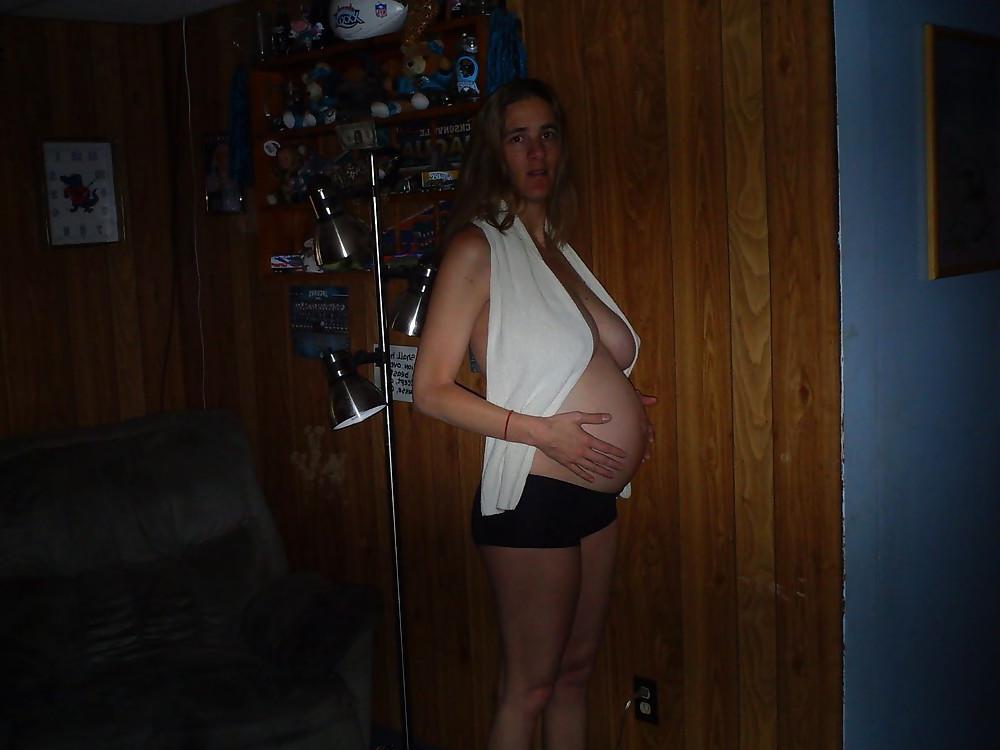 25P Preg Slut Wice Knocked Up By BBC