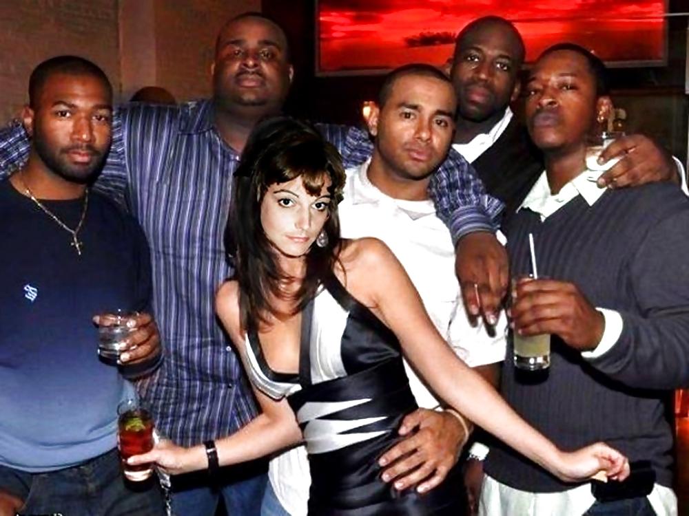 8P Becky Williams , Gang Bang, Cuckold and Interracial whore.