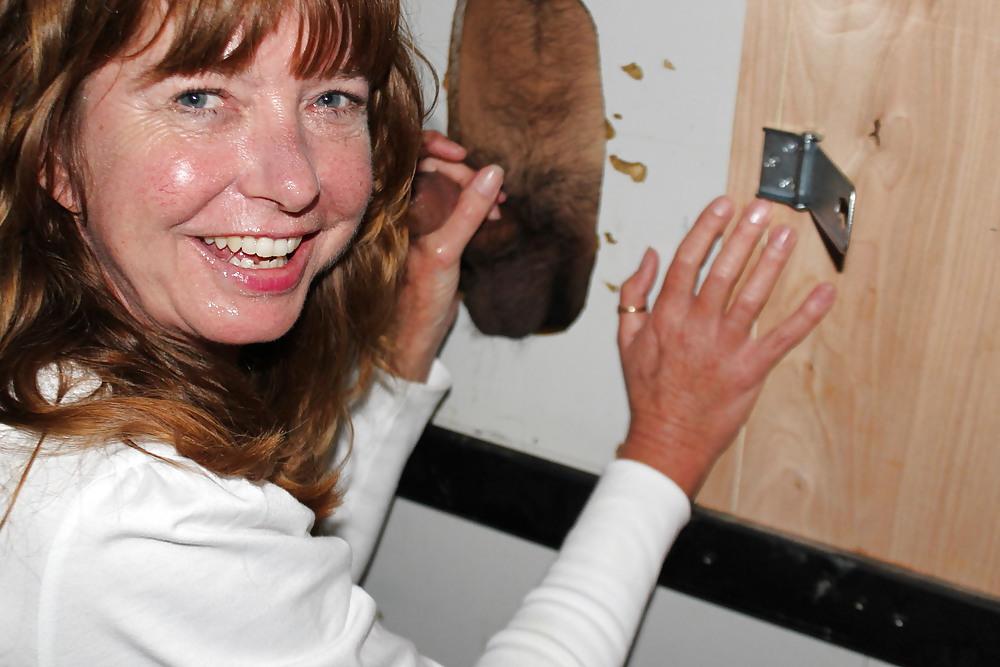 16P Dee Delmar Gloryhole Fun