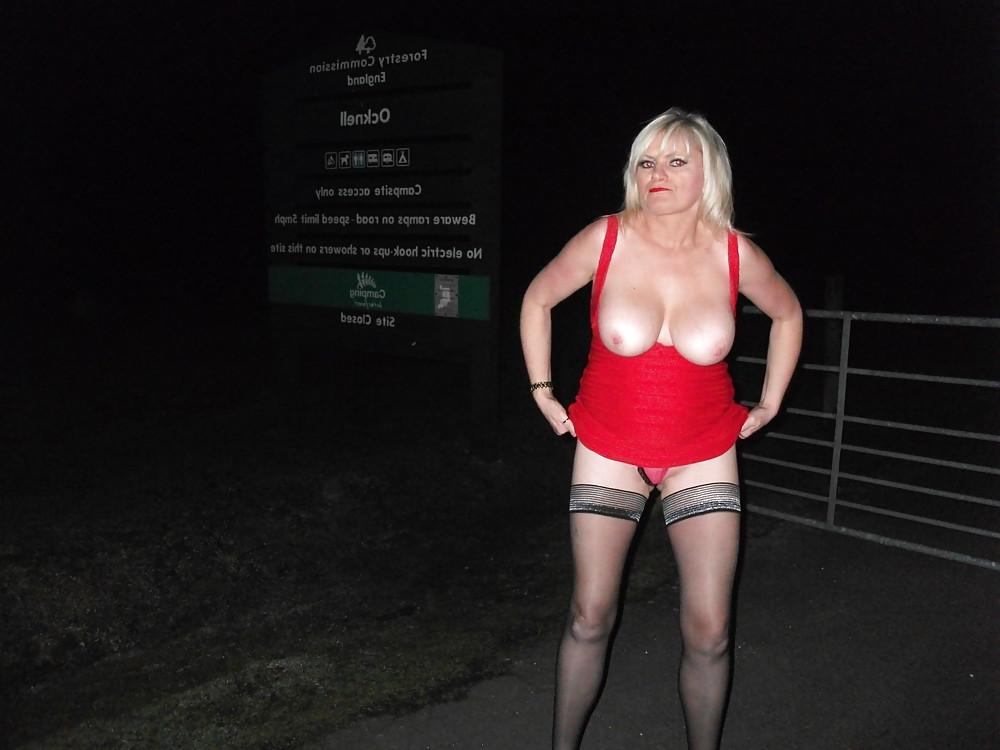 14P UK Amateur Slut Milf Samantha 37