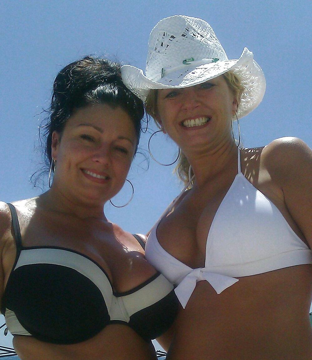21P Sexy Amateur MILF!!! (PG)