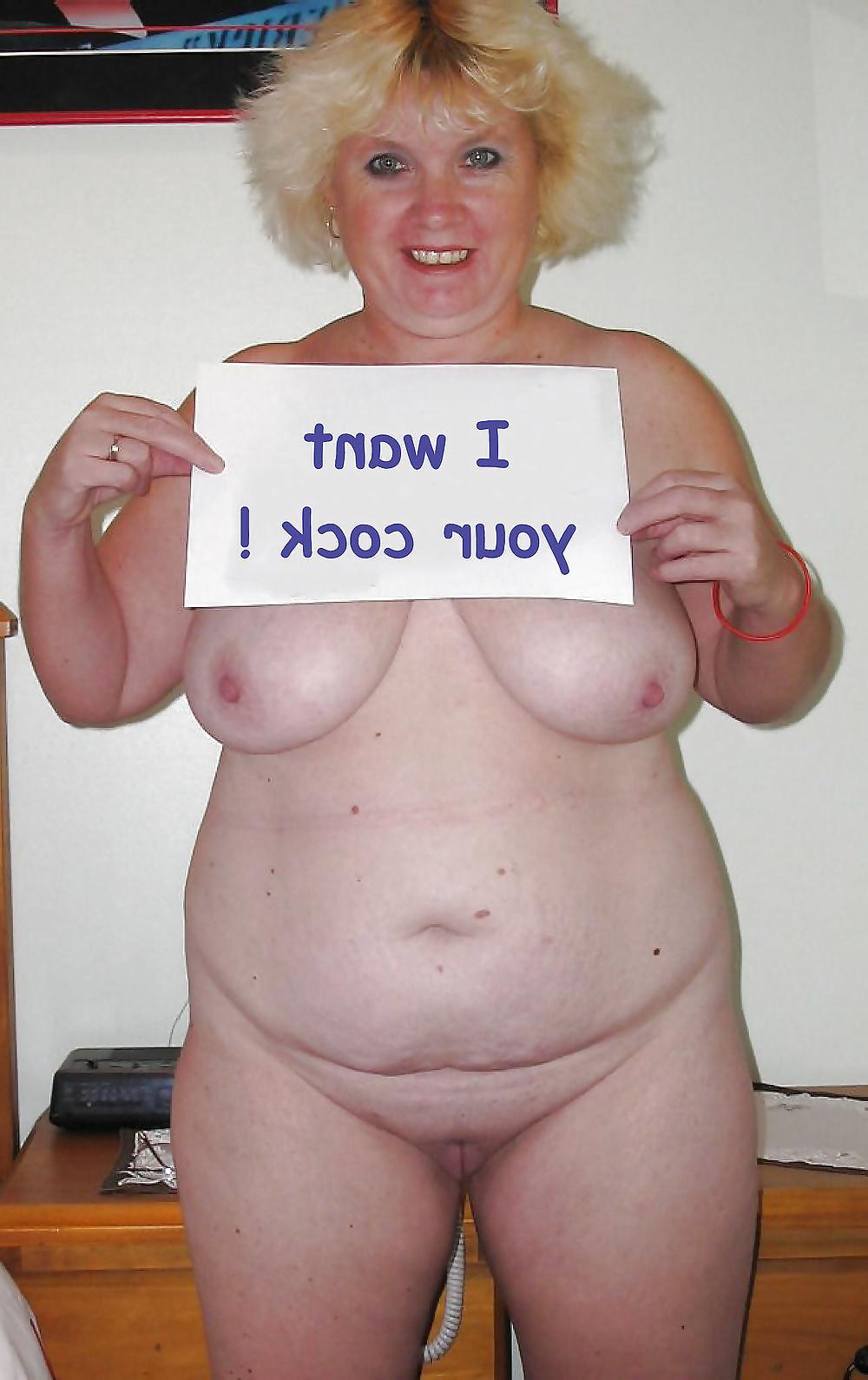 25P My Favourite Genuine Amateur MILF's 11