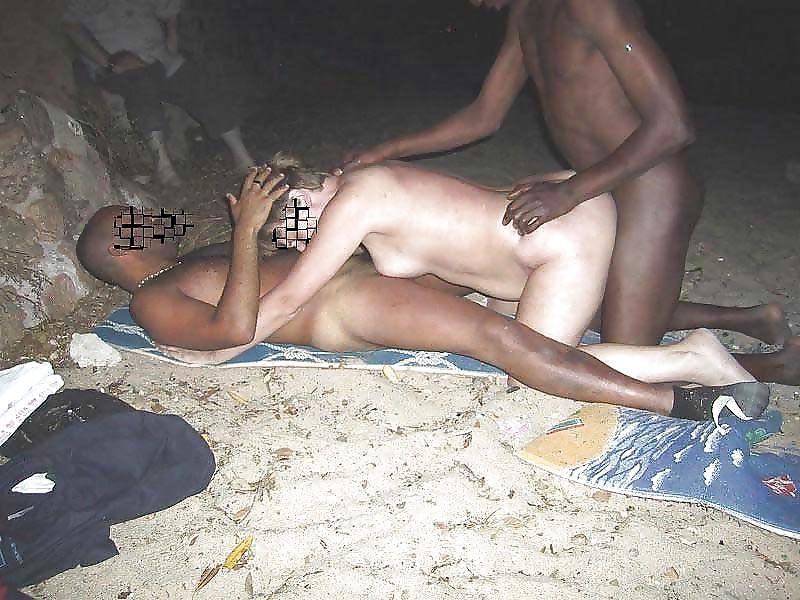 9P Interracial cuckold vacation