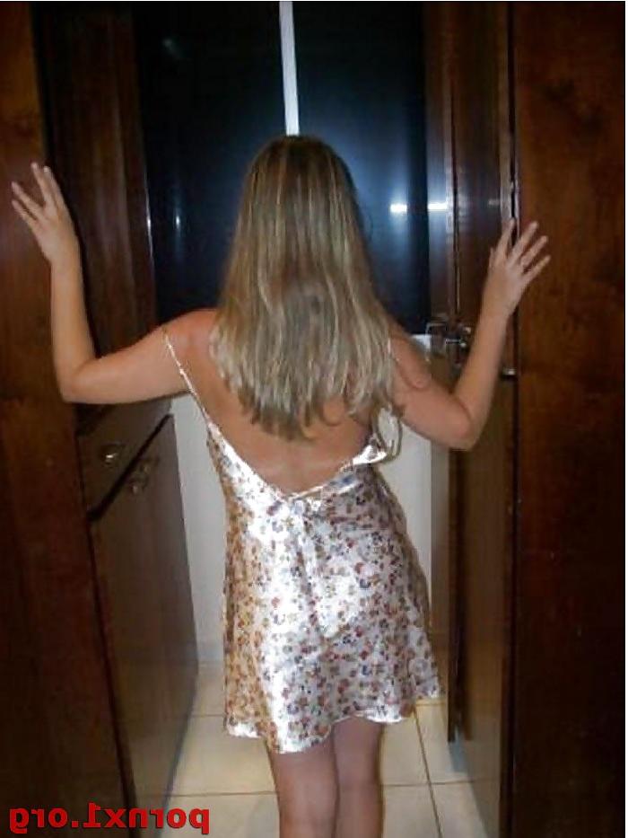 20P Greek Amateur Milf