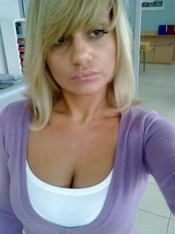 16P Amateur MILF