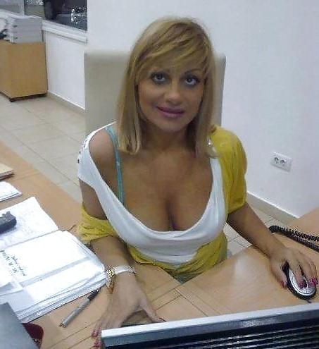 16P Amateur MILF