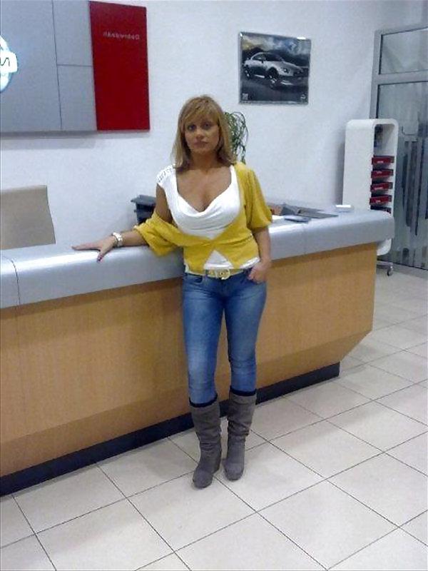 16P Amateur MILF