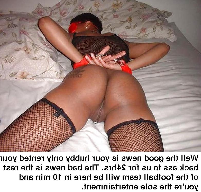 19P BLAKC GIRLS AND WHITE COCKS