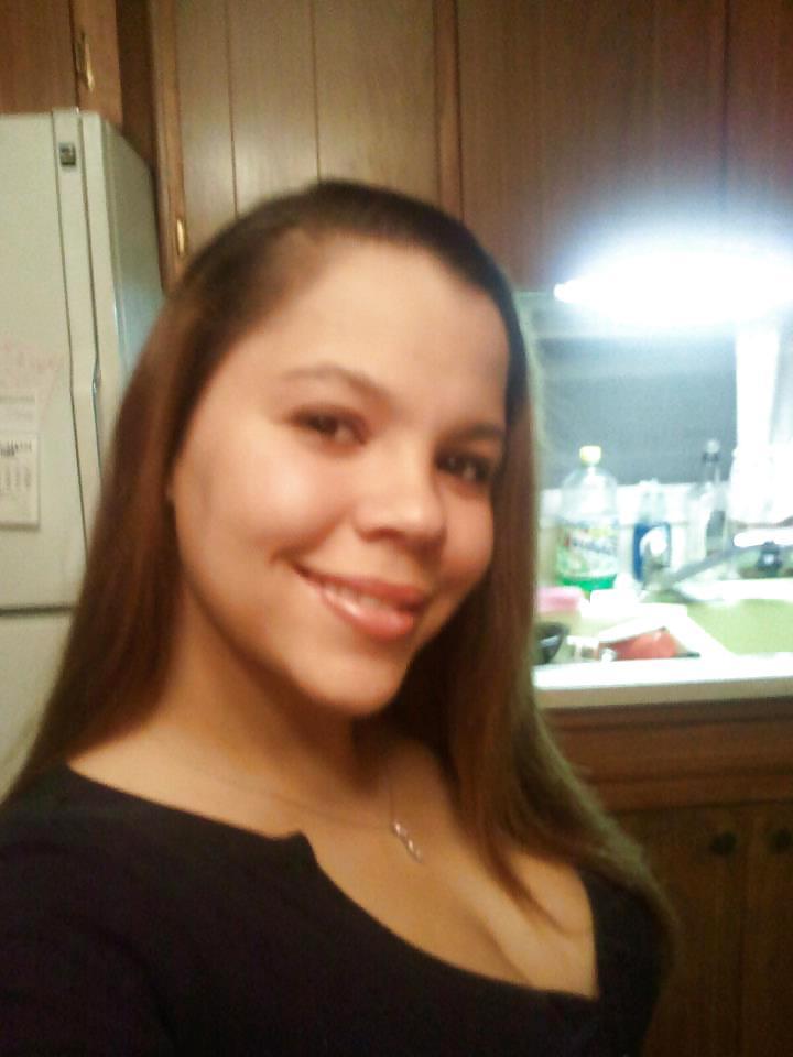 9P Girl I know might be Katie Thomas
