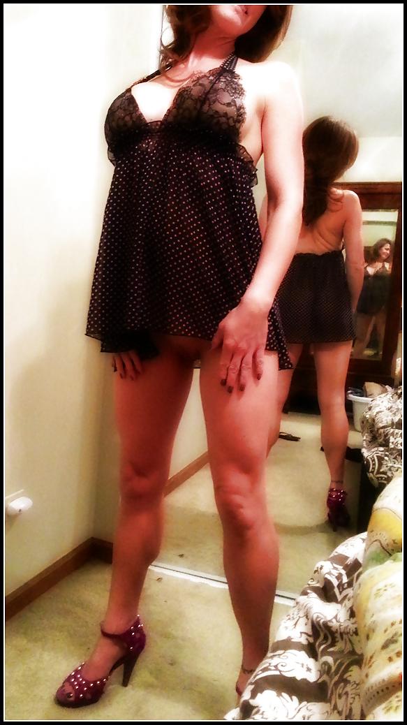 25P Amateur milf 6