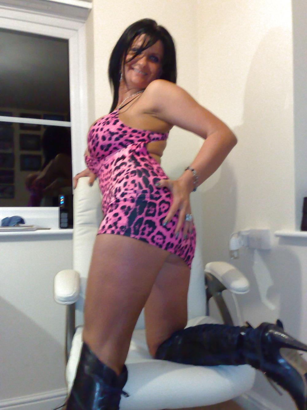 25P Married whore loves black coks.