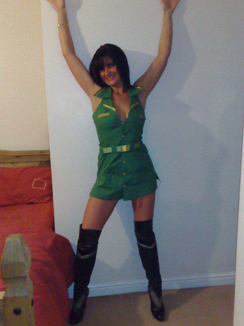 25P Married whore loves black coks.