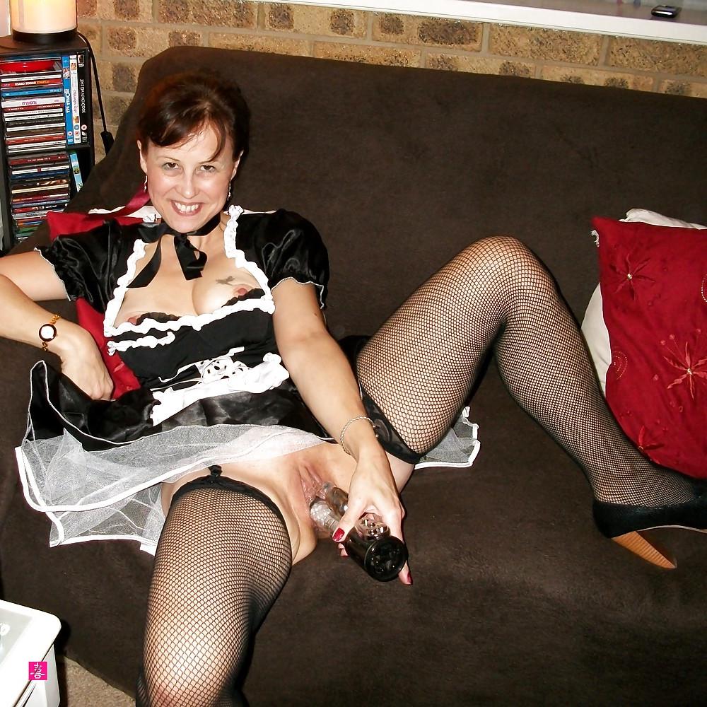 25P Amateur milf 182