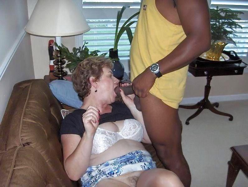 10P The Ladies Go Black