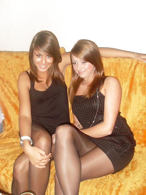 16P Pantyhose Girls